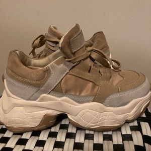 Trendy Chunky Heel Sneakers